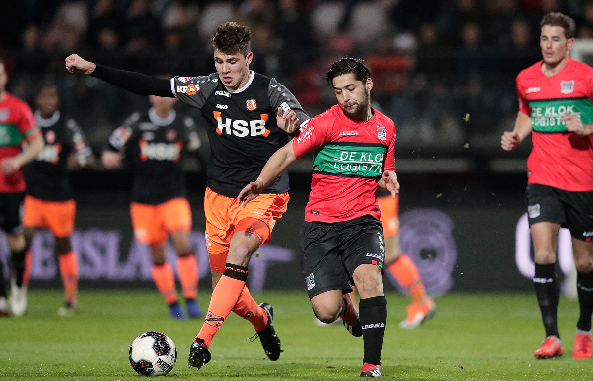 坚持与努力 坚持与努力